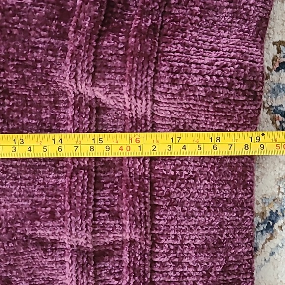 SO BRAND WOMENS JUNIOR CHENILLE PLUM V-NECK PULLOVER SWEATER SIZE MEDIUM - Picture 16 of 16